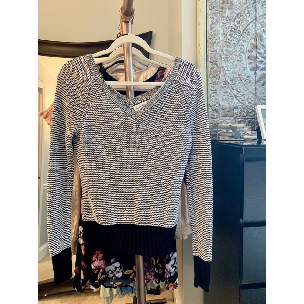 Calvin Klein Sweater